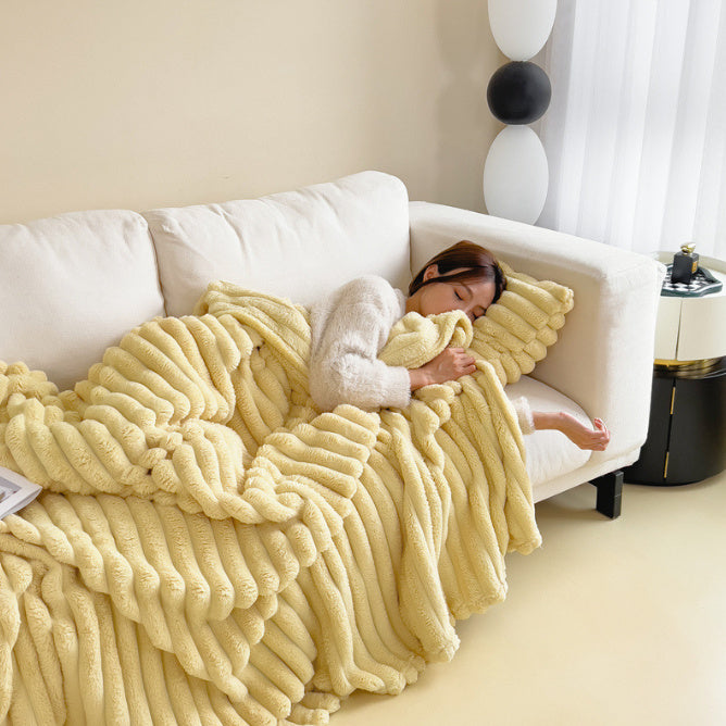 Soft Wind Bubble Velvet Blanket: Luxurious Double-Sided Warm Comfort - Killer Products
