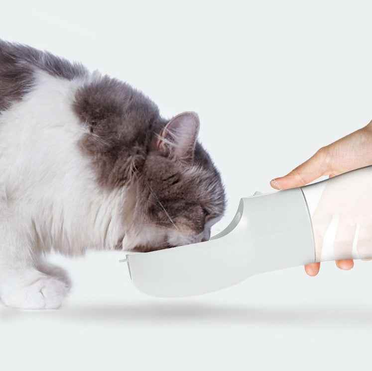 Traveling Out Portable Dog Water Dispenser: Leak-Proof, Dual-Use Design - Killer Products